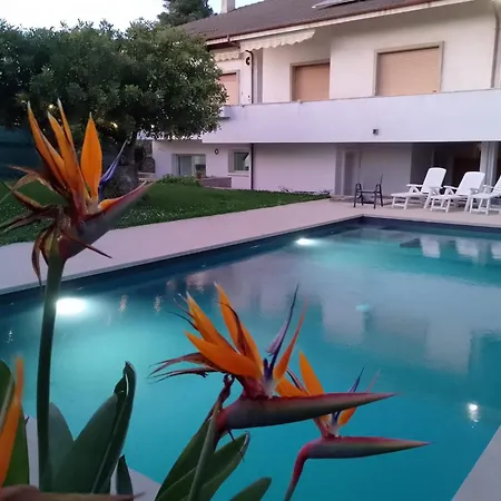 Zacchitella Garden House Semesterbostad Rosolini